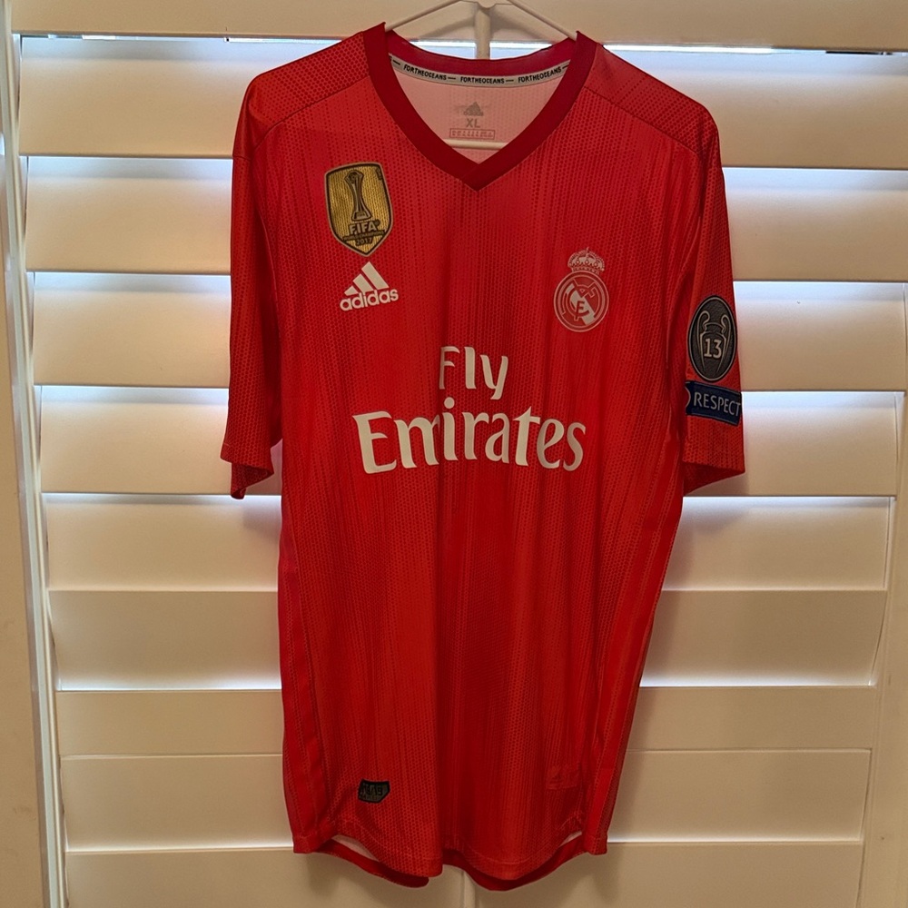 Real Madrid bale champions league jersey red